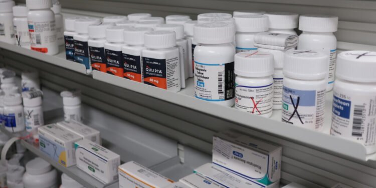 AHA sues to halt 340B rebate pilot from Trump administration AHA sues to halt 340B rebate pilot from Trump administration