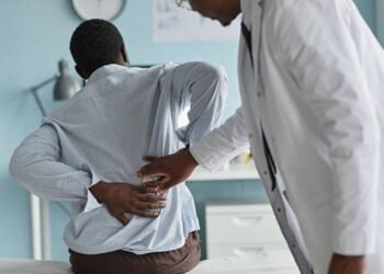 Chronic Low Back Pain Flares Switched On the Brain’s Self Network in 114 Patients, Unlike Heat Pain