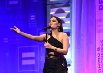 Jessie J Shares Recovery Update After Second Breast Reconstruction Surgery Following Breast Cancer, Highlighting What Healing Can Involve Jessie J Shares Recovery Update After Second Breast Reconstruction Surgery Following Breast Cancer, Highlighting What Healing Can Involve