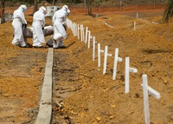 Kenya reports its first Ebola case, in man who died after arriving from DR Congo