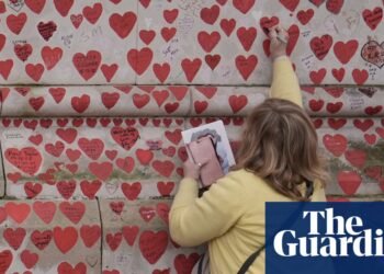 UK government failures led to Covid spreading ‘like wildfire’ in care homes, inquiry finds | Covid inquiry