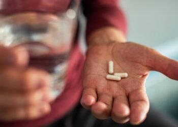 When it comes to inappropriate antibiotic use, ‘social norm’ framing alone doesn’t shift intentions When it comes to inappropriate antibiotic use, ‘social norm’ framing alone doesn’t shift intentions